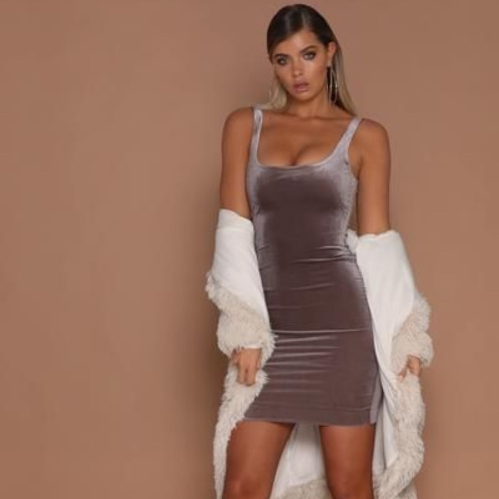 2C Meshki Purple Velvet Body con dress